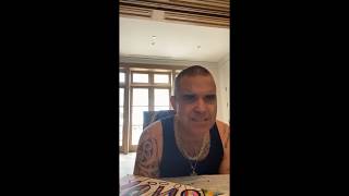 Robbie Williams — Coronaoke LIVE: Plastic Bertrand — Ça plane pour moi (08.04.20)