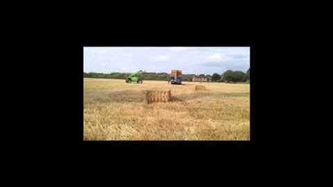 Loading straw time laps 2014