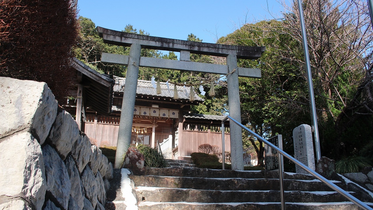 浜松 伊左地 熊野神社 2017 (曽許乃御立神社六摂社詣り) YouTube 浜松 伊左地 熊野神社 2017 (曽許乃御立神社六摂社詣り) YouTube