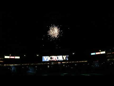 福岡ソフバンクホークス 勝利の花火