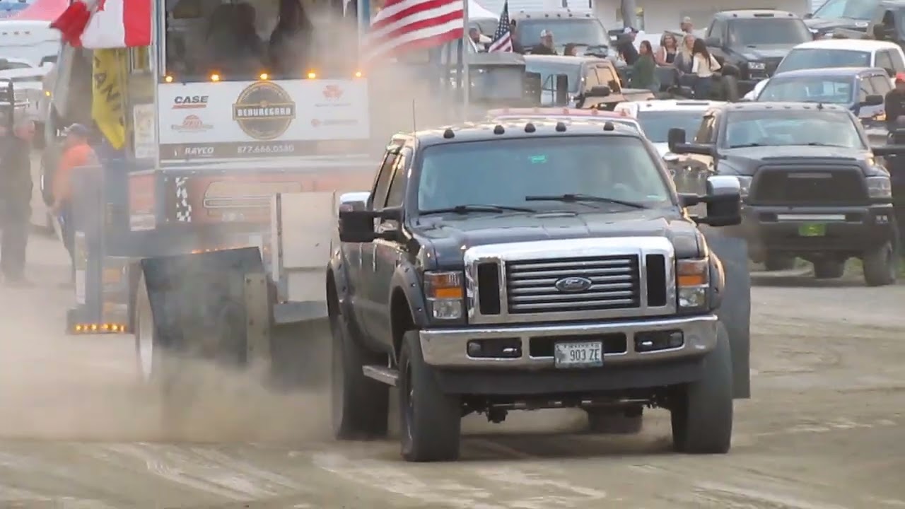 2006 Ford F250 Gas Truck Pull - YouTube