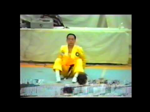 Джун Ри в Сыктывкаре. 07:07 13.05.1994.Разминка (комплекс ежедневных упражнений)