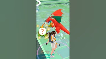 Spawn Shiny Near Charizard! #shorts #shiny #rare #spawn #ultragoo #dragon #charizard #catch #gotcha