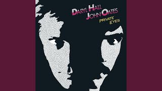 Video thumbnail of "Daryl Hall & John Oates - Unguarded Minute"