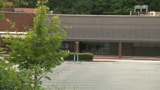 Body found inside vacant metro Atlanta Kroger; foul play suspected