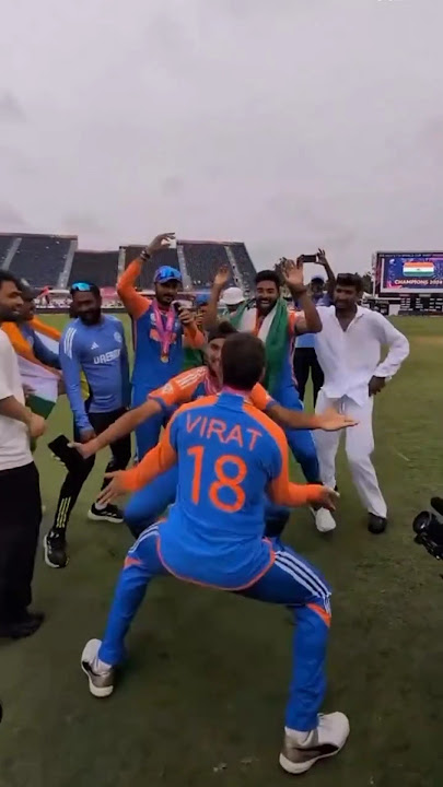 Indian cricketer dance #whatsappstatus #shorts #ytshots #viratkohli #cricket