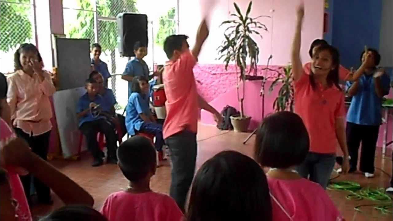 Banana Peel Dance English Camp YouTube