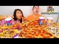 we tried the WORST RESTAURANT in america • Chuck E. Cheese's Pizza • MUKBANG