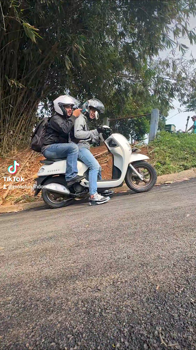 FAZZIO VS SCOOPY NAKED TEST! #hondascoopy #yamahafazzio #motofunindonesia