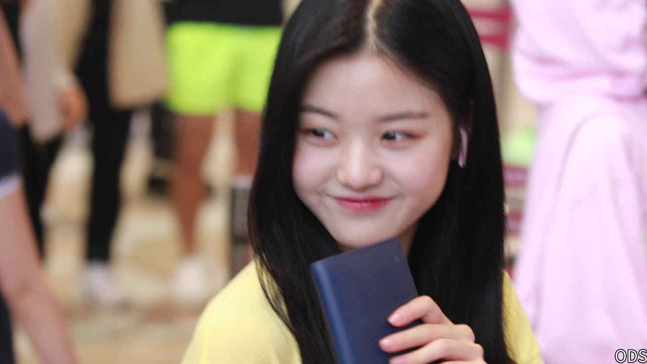 190913 아이즈원(IZONE) - 김포공항 출국 by ODS