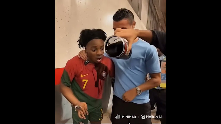 I don't know why he poured the black liquid on me. #liquid #venom #ronaldo #ai #ishowspeed #shorts