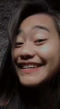 Cewe ini nyanyi lagu Sunda lucu🤭