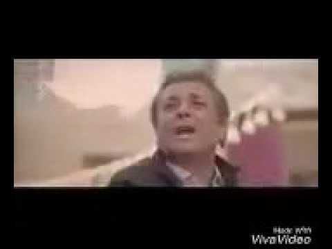 الفنان محمود عبدالعزيز يتحدث عن الاخوة بين المسلم والمسيحي