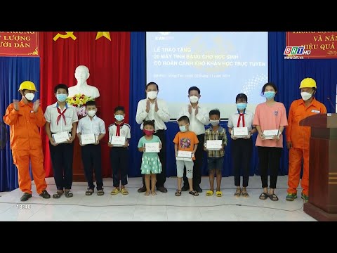 Video Tổng công ty điện lực miền Nam trao tặng thiết bị học... - youtube