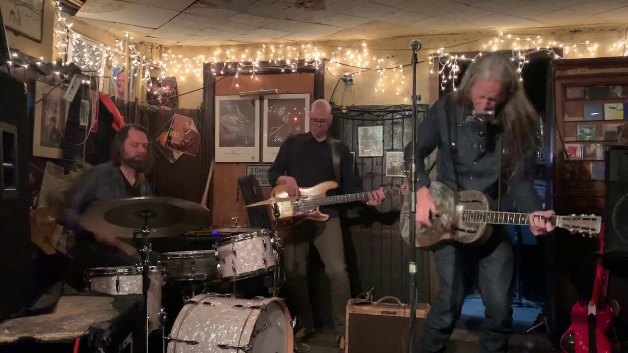 Hugh Pool Band (HP + KR2) do "Baby Please Don't Go" at The 55 Bar in NYC 2/29/2020