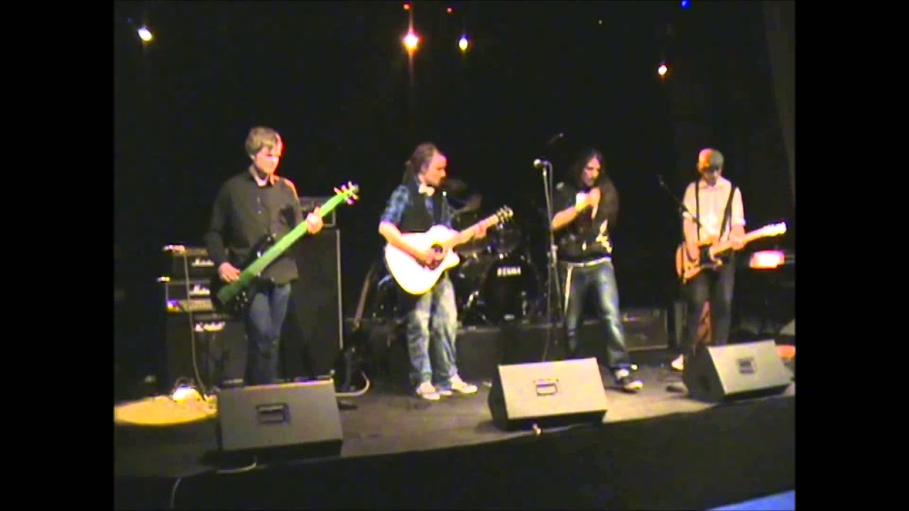 Six Strings Attached - Same old mess