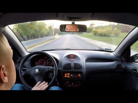 Driving an Peugeot 206 At Friday