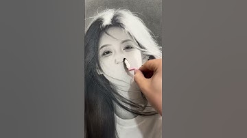 Perfect drawing cannot be without light! #drawing #charcoaldrawing #portraitdrawing #charcoalshading