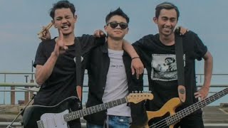 PAHLAWANKU kamukita music vidio.
