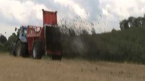 NC 11m3 Manure Spreader with New Holland Tractor.mpg