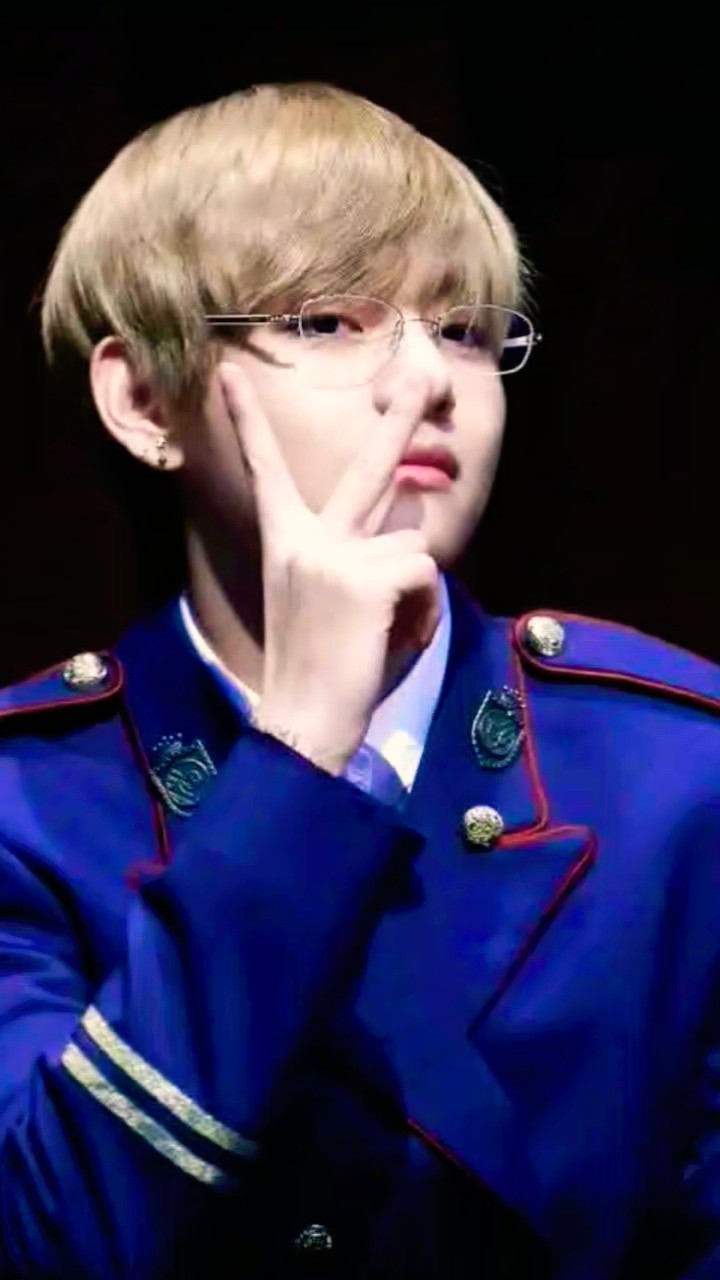 BTS v 🥰❤️🫶😘#shorts - YouTube