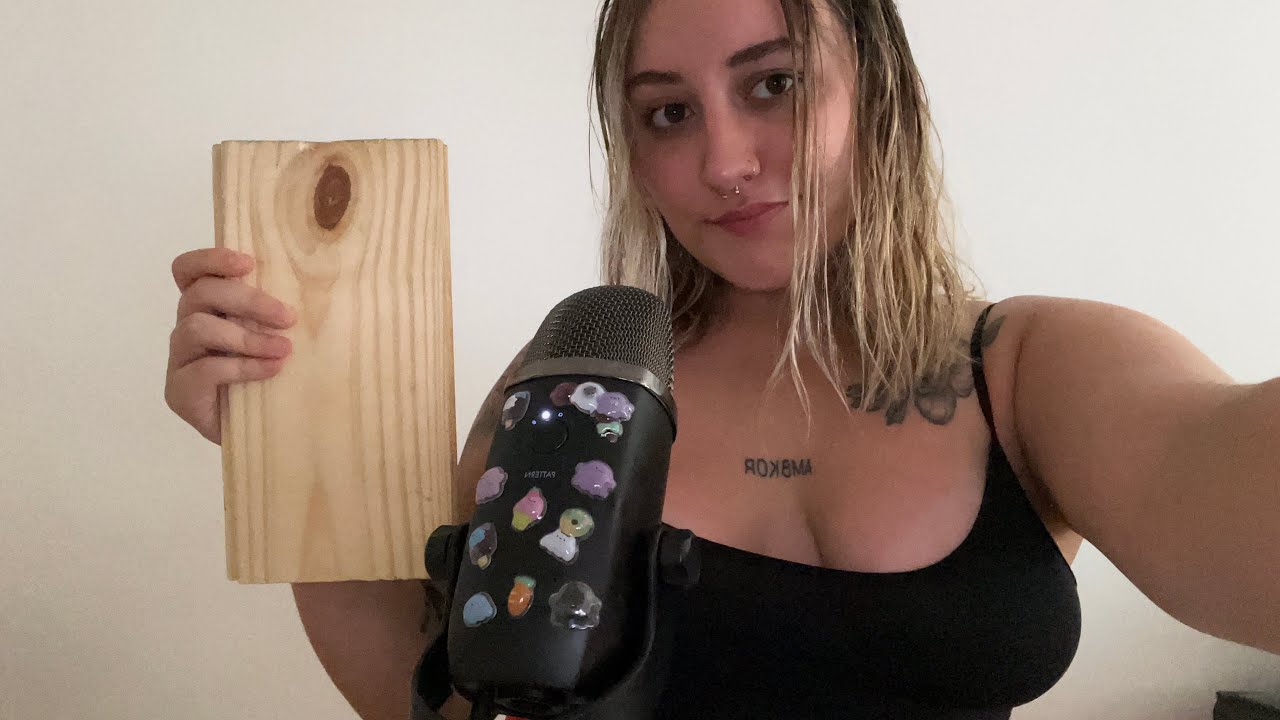 ASMR tapping en diferentes objetos para encontrar el sonido más relajante ☁️