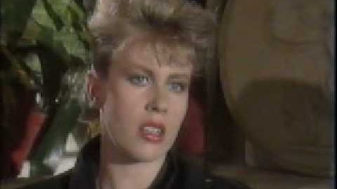 Hazel O`Connor in LadyBirds interview part2