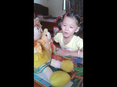 Video Bé đọc bài thơ cô và mẹ - youtube