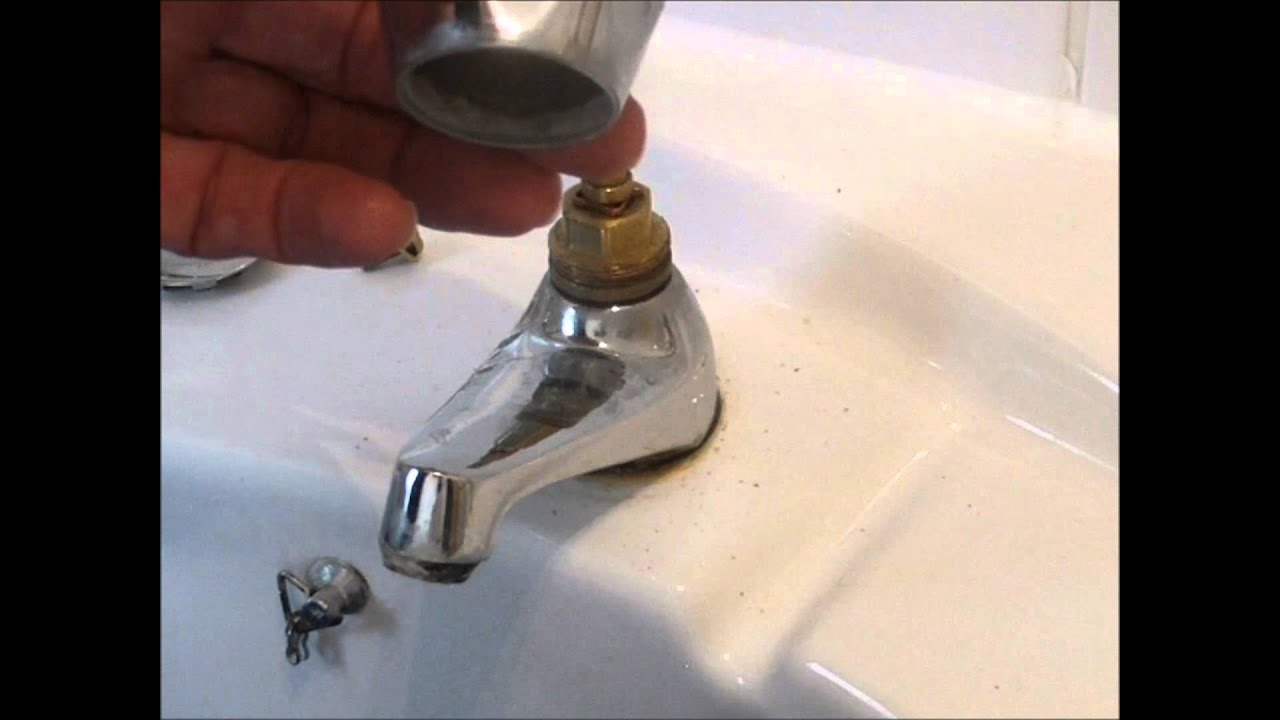 Changing a Tap Washer