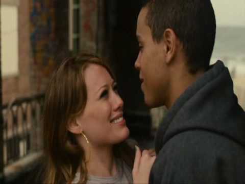 Hilary Duff kissing in Greta