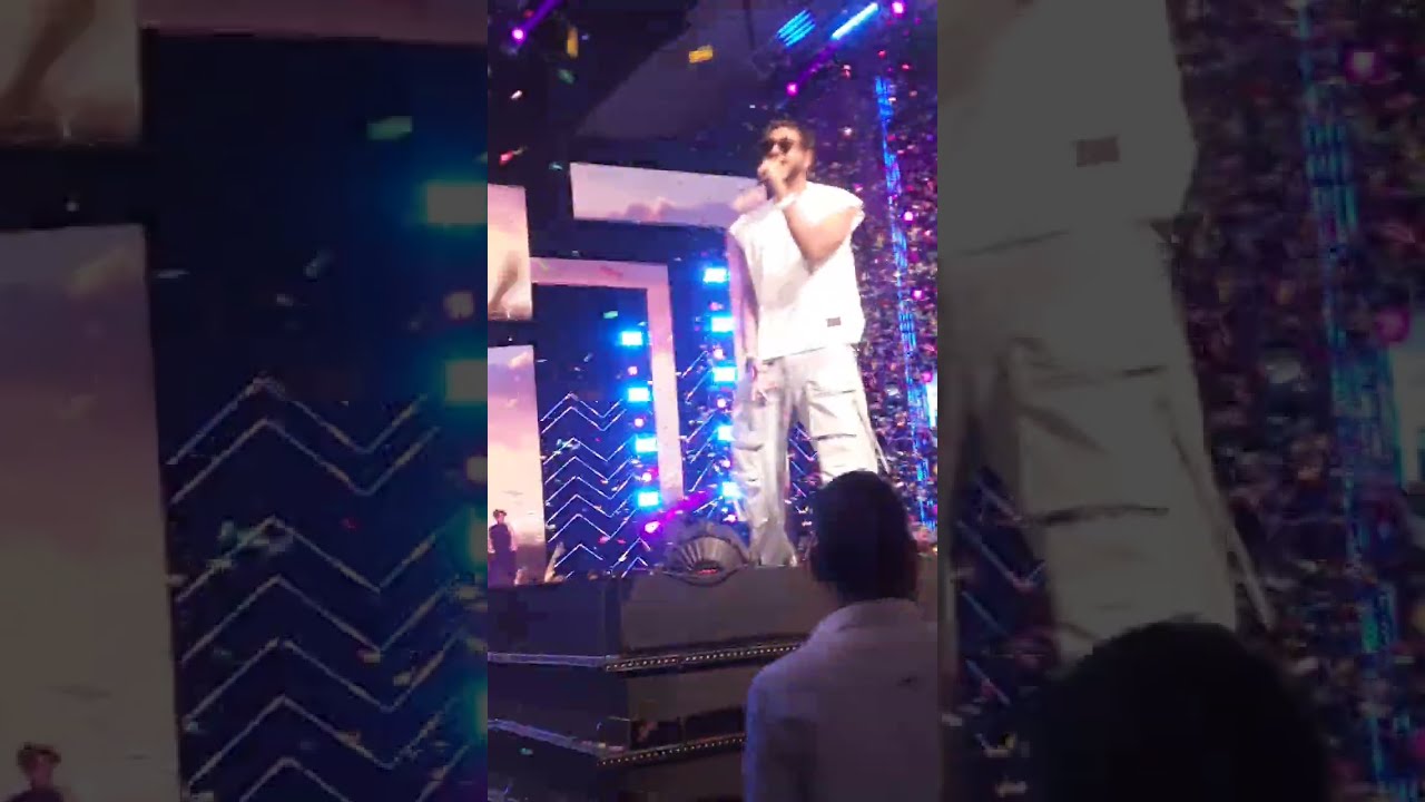 KING performing Tu Aake Dekhle live at Youtube Fan Fest 2024 | Harjot Singh Films & Vlogs