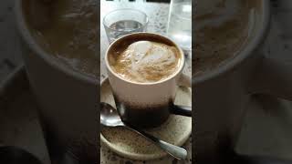 Happy Sip #chatswood #cafe #baconandeggs #breakfast #sydney #australia #coffee #shorts