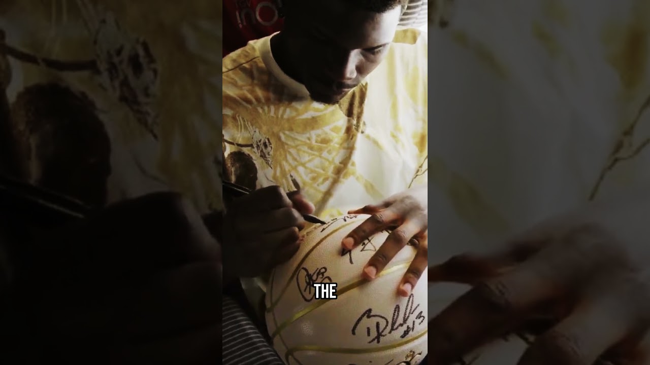 Snoop Dogg Makes Millions with Team USA Signatures 😱🏀 #usa #shorts #nba