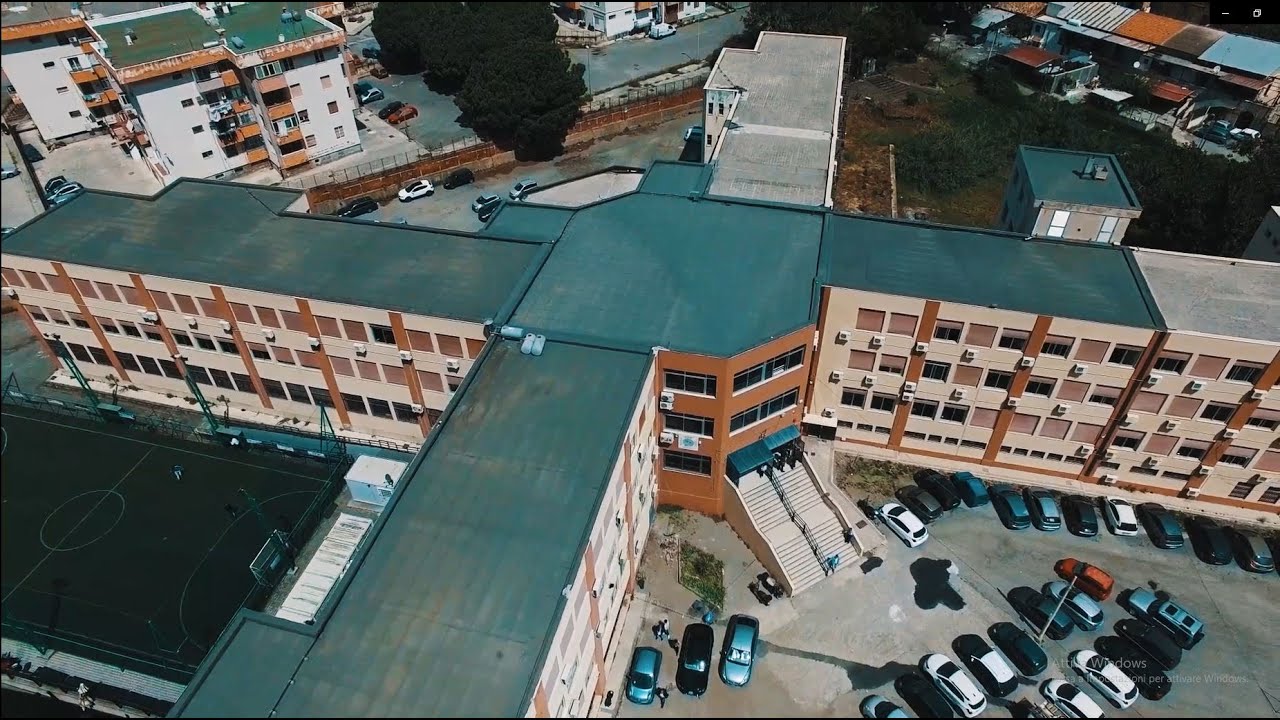 Liceo Scientifico - S.Quasimodo - YouTube