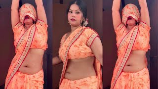 Yellow Chiffon Saree Low Hip D Style Embroidery Blouse Saree Fashion