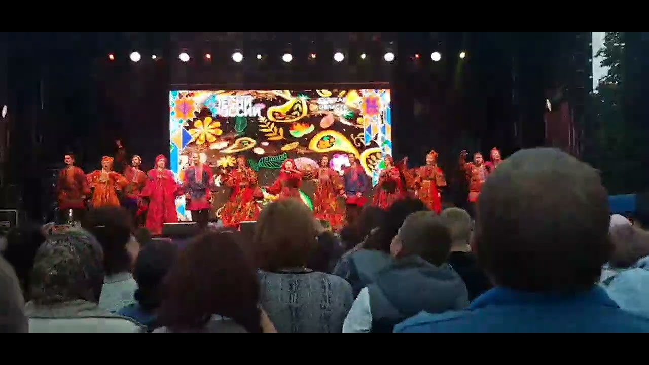 Фестиваль-марафон ПЕСНИ РОССИИ Ой цветёт Калина Надежда Бабкина - YouTube