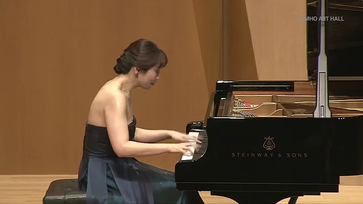 SangYoung Kim plays P.  I. Tchaikovsky/S.  Feinber...