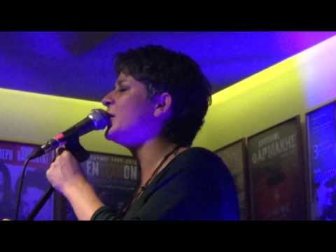 Λιζέτα Καλημέρη-Μια βόλτα