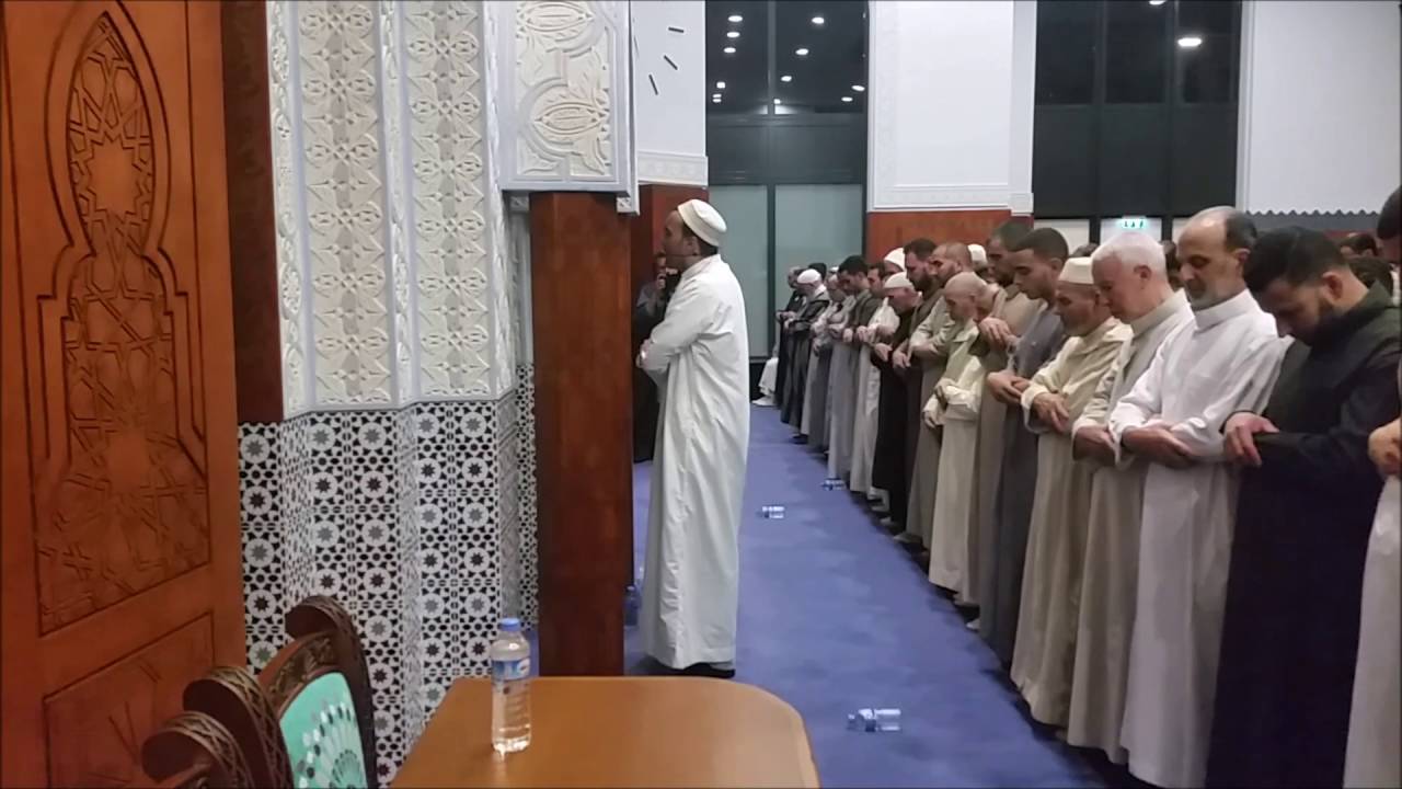 Taraweeh prayer Masjid Roosendaal night 28 2016/1437 - Imam Khalid & Qari Siddiq