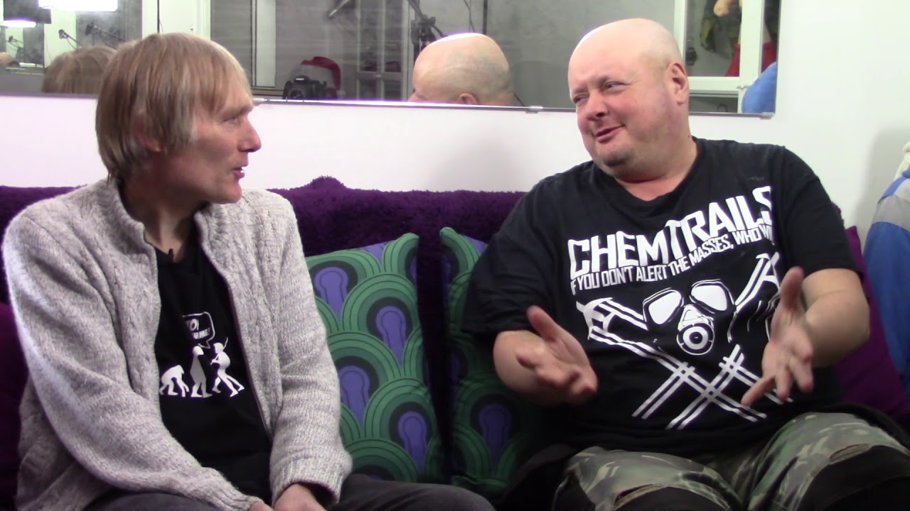 Quest for the Invisibles video with Ben Emlyn Jones and Nik Hayes