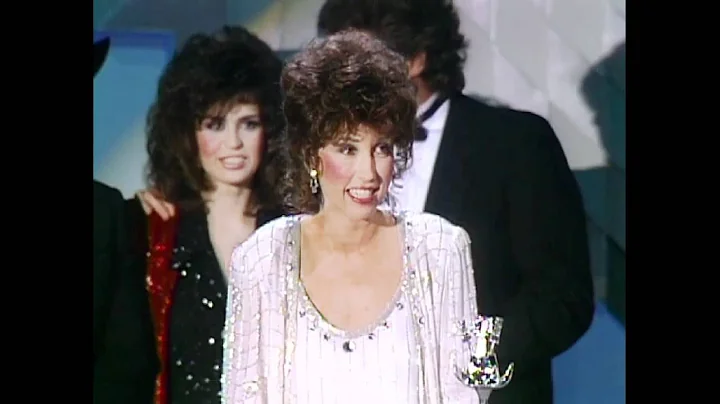 Judy Rodman Wins Top New Female Vocalist - ACM Awa...