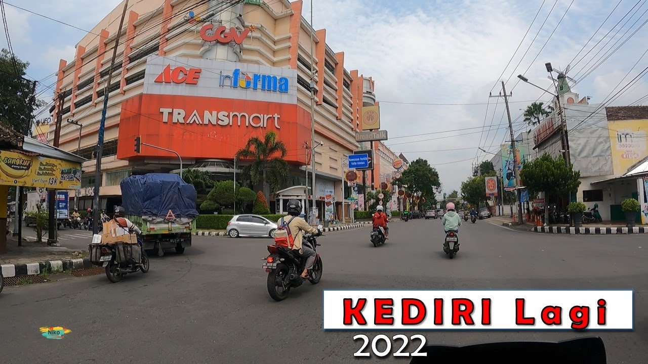 KEDIRI LAGI 2022 - Keliling Kota Mampir SOTO PODJOK MANTAB !!!