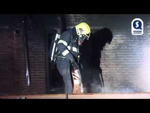 Brand op dak aanbouw van woning aan Daslaan in Waalre