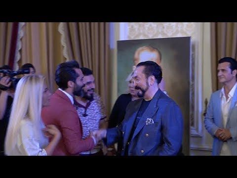 Adnan Oktar'ın 2018 Çırağan'daki iftar davetinde ünlü akını