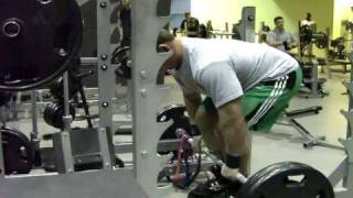 Dynamic Effort Speed Pulls Against Bands