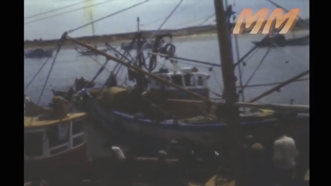 Algarve Portugal Holiday 1980s old cine film 276