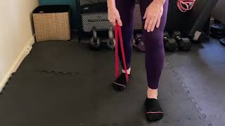 Single Arm Row with Resistance Band