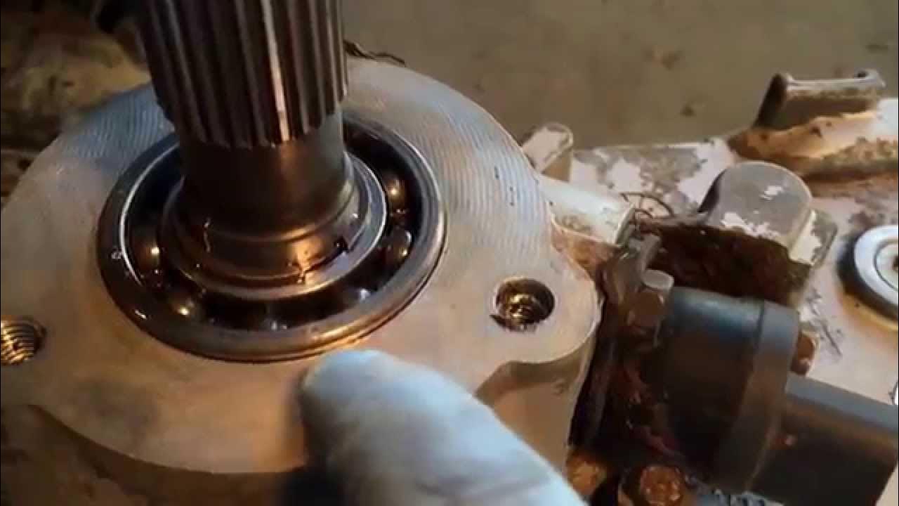 How to Remove transfer case and repair leaks on a Jeep Wrangler YJ