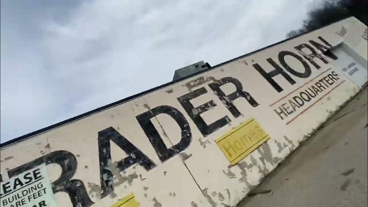 Abandoned Trader Horn in Kittanning, PA. (ExJamesway) YouTube
