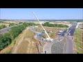 Chantier d’éclairage public en vue aérienne par drone